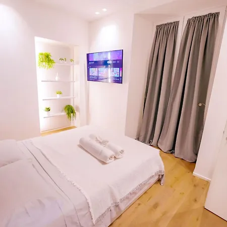 דירה Theater House Wi-fi, Ac ג'נובה